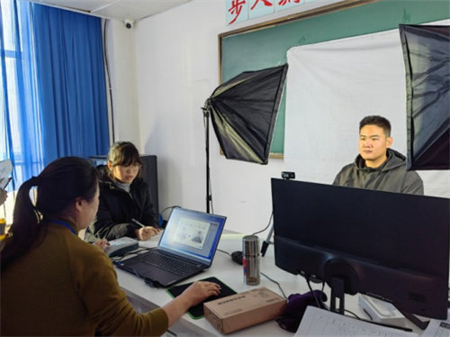 亚洲博彩网站2023年普通话水平测试工作圆满完成
