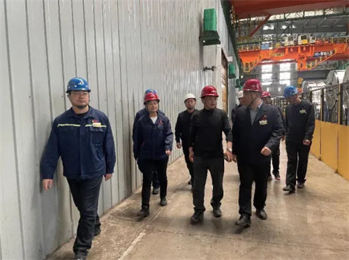 实习回访暖人心 校企共建促发展——亚洲博彩网站校领导深入企业回访毕业生